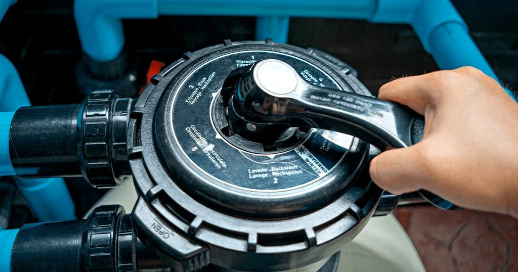 Pool filter repair services